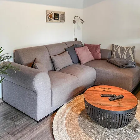 Vakantiehuis Amazing In With Wifi